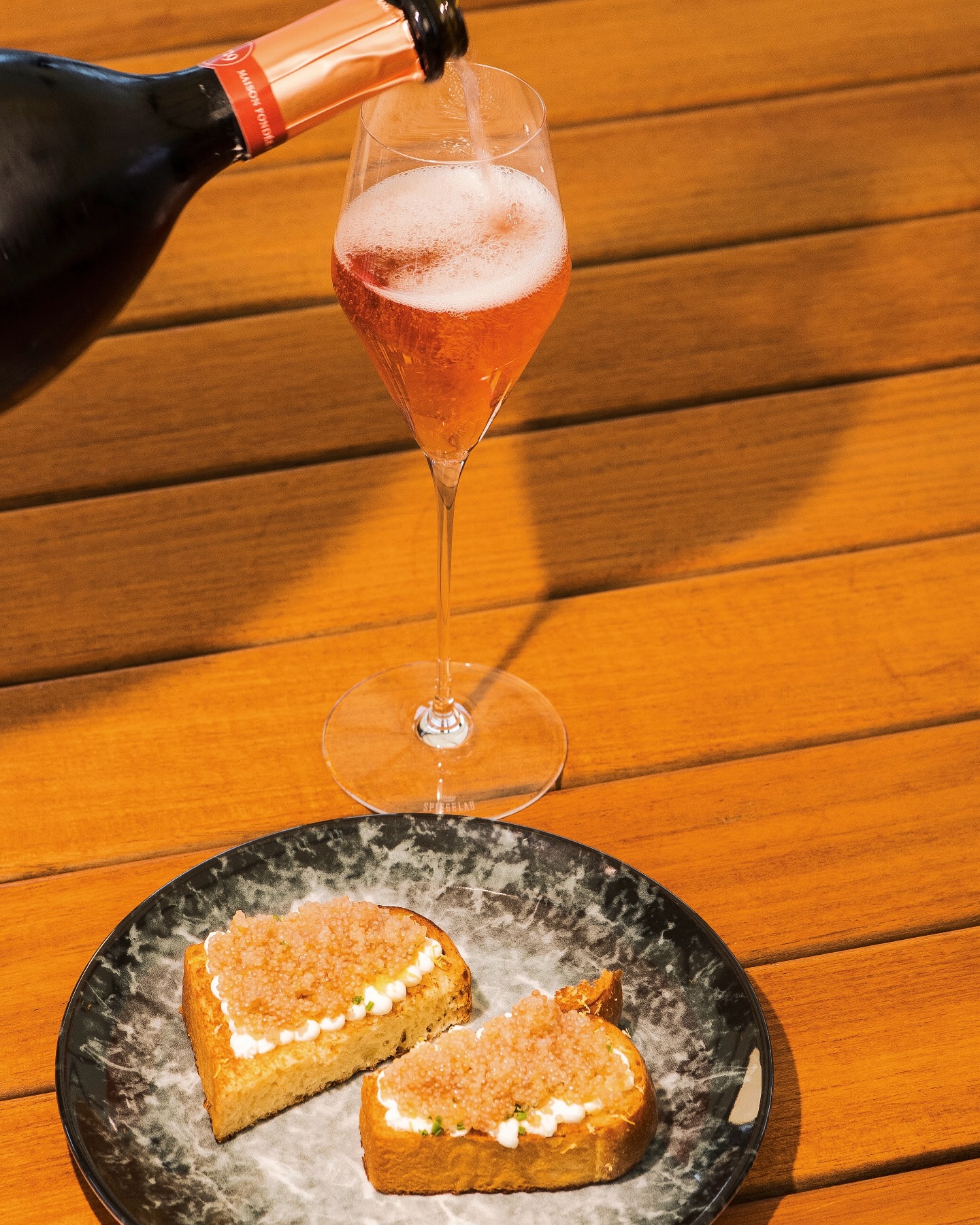 Wednesdays in May just got better!
Join us at ROOF for crisp toasted brioche with silky smoked cream cheese, a hint of lemon zest, and a touch of lumpfish roe – perfectly paired with a glass of Ruinart Rosé Champagne🥂
Indulge in The Perfect Pairing every Wednesday this May at ROOF✨