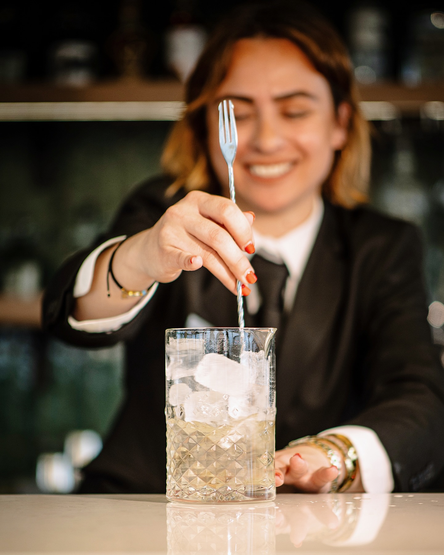 If you need a sign to treat yourself this Tuesday… this is it🍸🌞